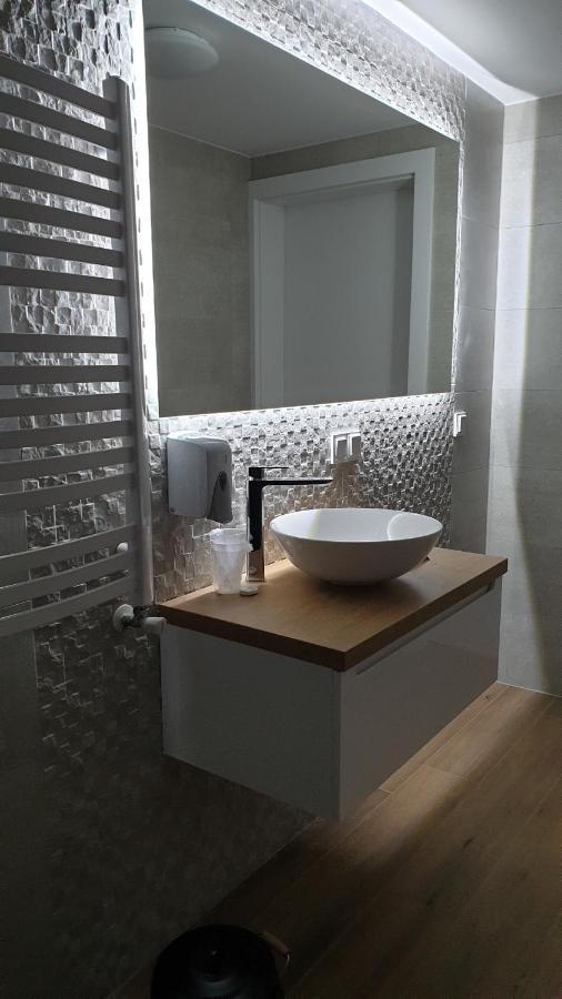 Dom Pod Groniem Hotel Rzyki Ngoại thất bức ảnh